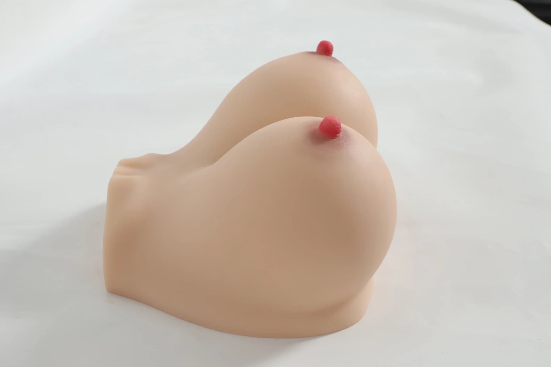 Vibrierender Busen-Job 3 kg — photo 4 of 10