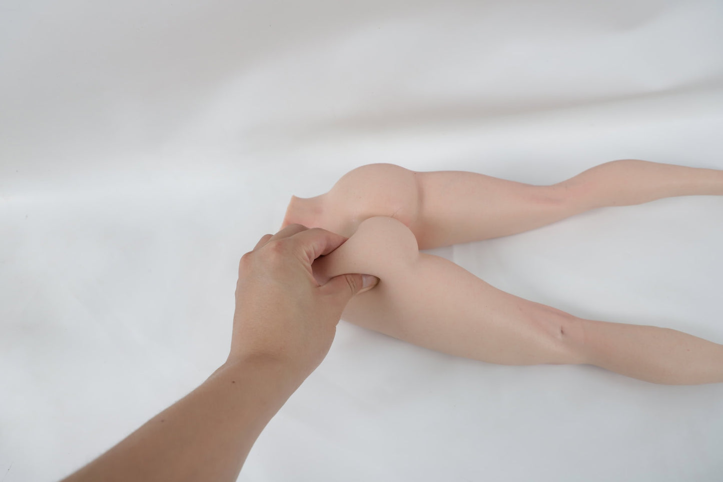 Silicone Torso Legs 2.2 kg image 12