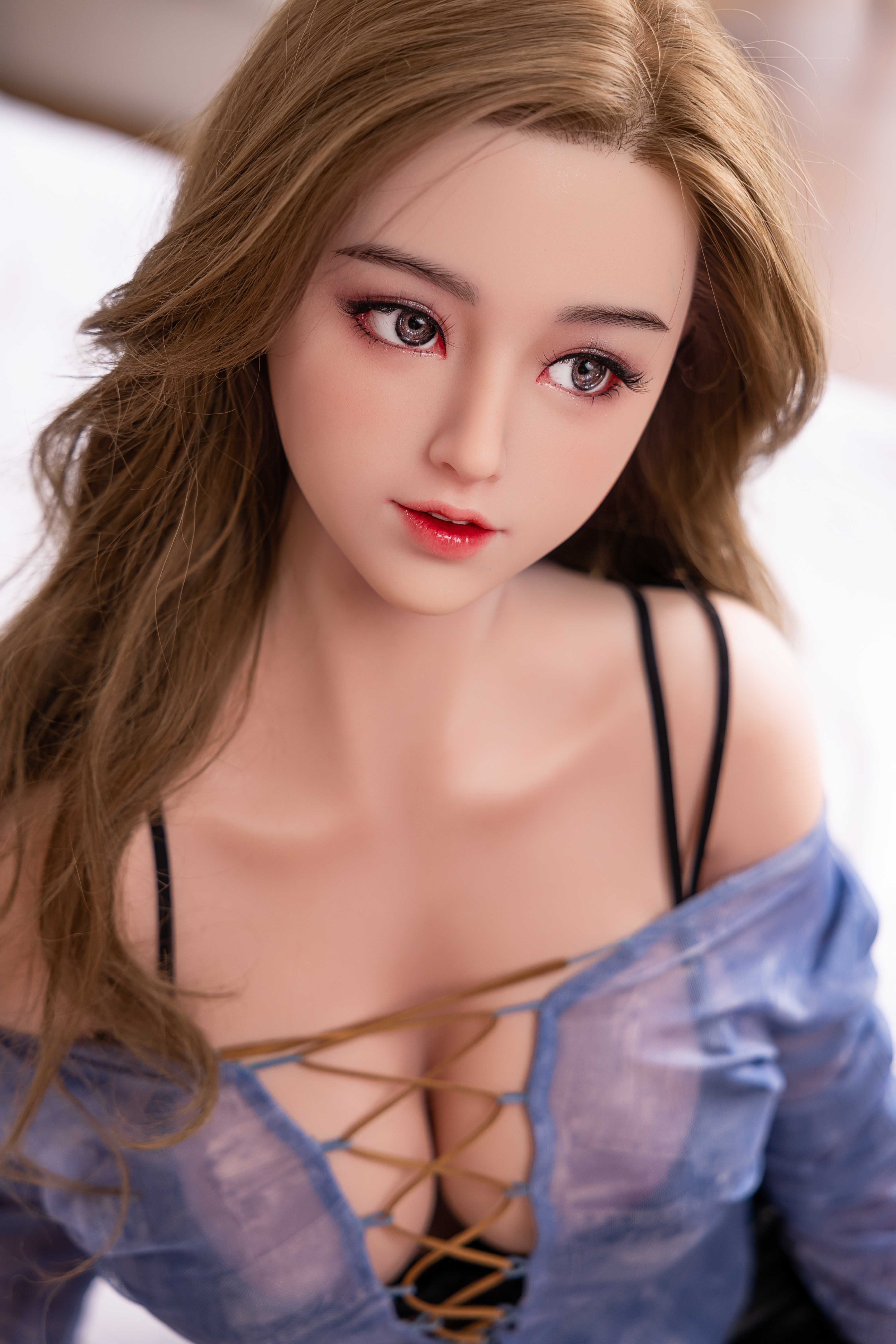 Nikki Sex Doll 170 cm Silicone Seduction