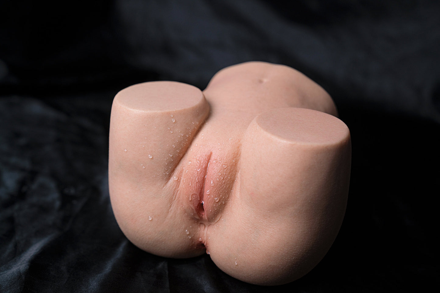 realistic-Silicone-Butt-Masturbator