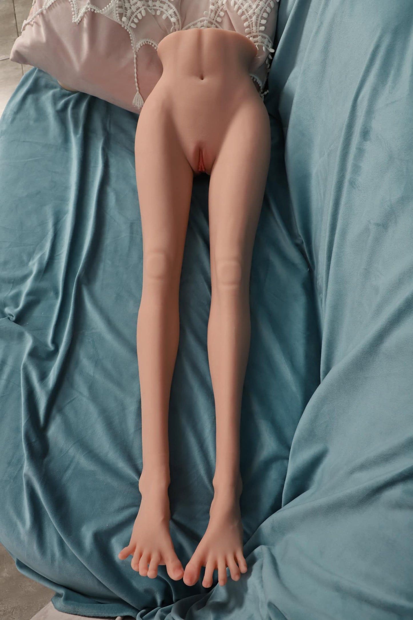 sex toy leg torso doll masturbator