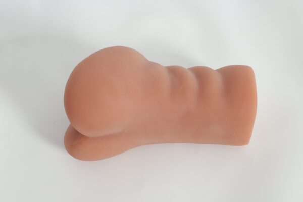 Tannedmasturbator 3