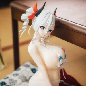 Shione siliconen mini anime sekspop