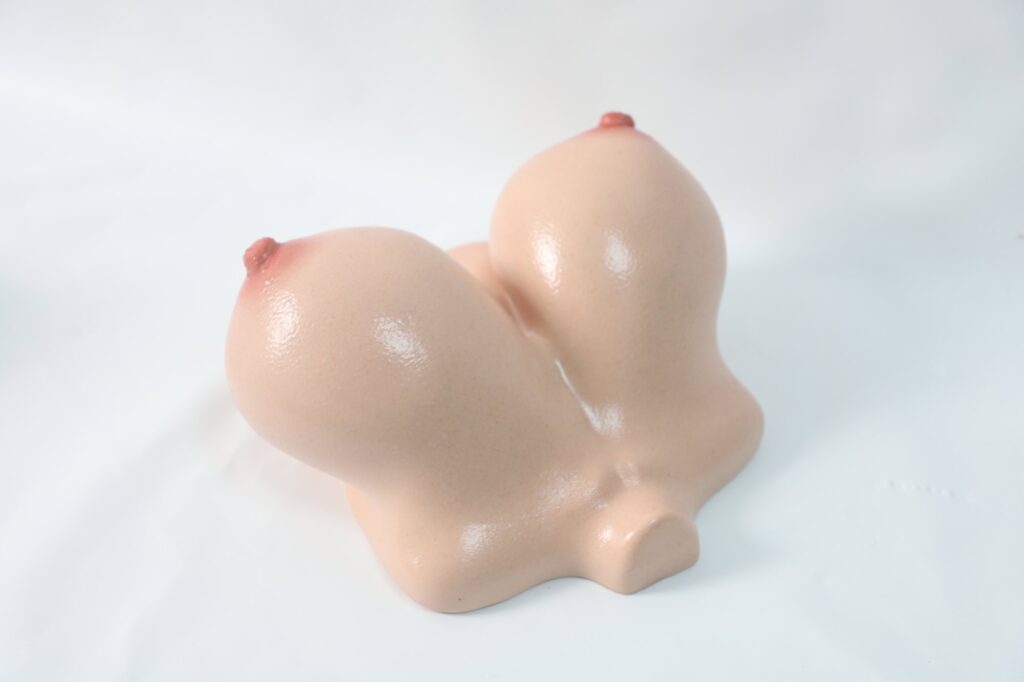 Silikonowy masturbator cycków 5 9.jpg