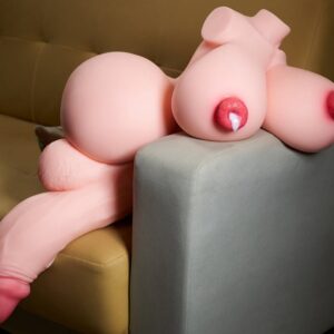 Futa lucy fantsy torso sex doll trans 1.3 kg 16.jpg