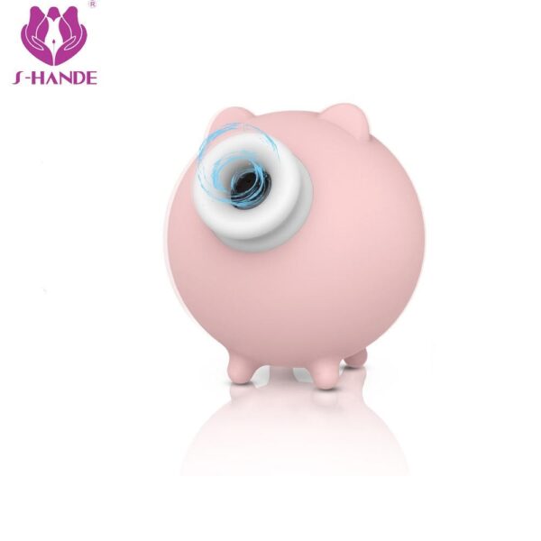 Piggy clit sucker 8.jpg